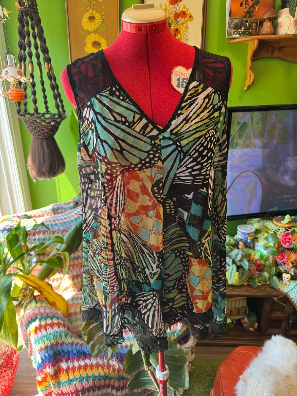 Plus size Sleeveless Mixed-Print Flutter Top with Lace Trim - Multicolor
